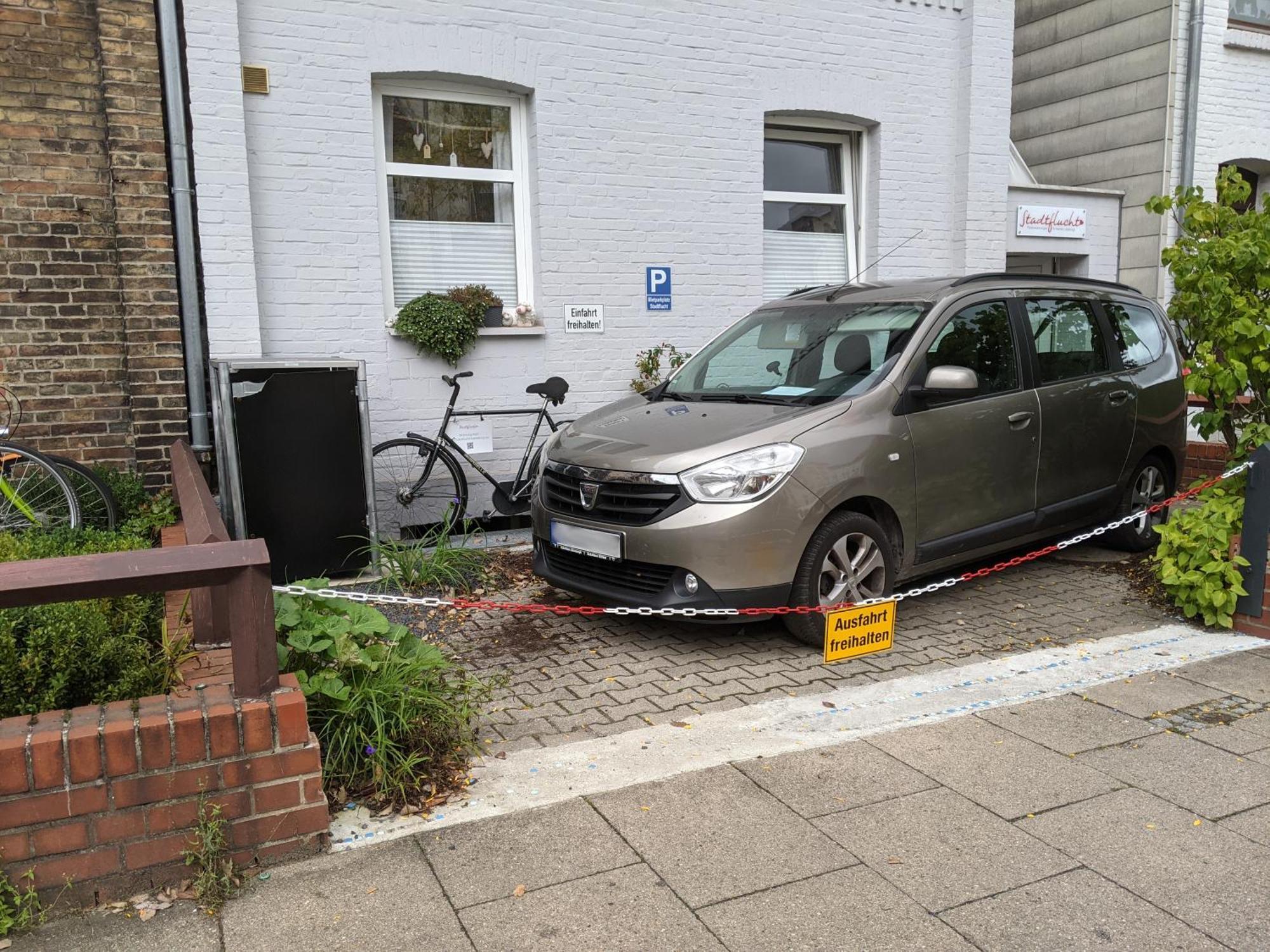 Stadtflucht Lueneburg: Ferienwohnungen Innenstadt Buitenkant foto